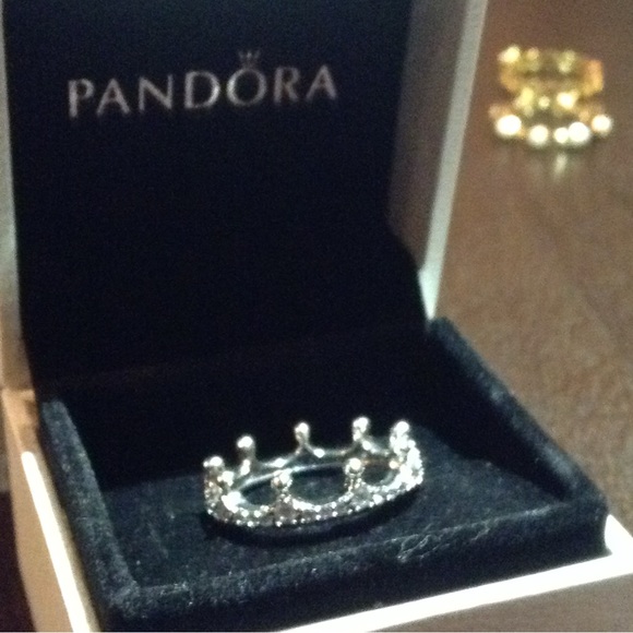 Pandora Enchanted Crown Ring π - Picture 5 of 5